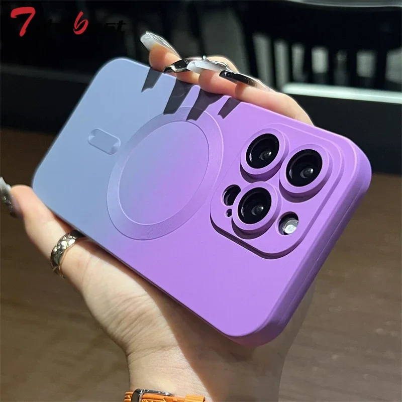 Gradient Color Case - เคสซิลิโคนนิ่มแบบไล่สีสำหรับชาร์จไร้สาย Magsafe สำหรับ iPhone 17 16