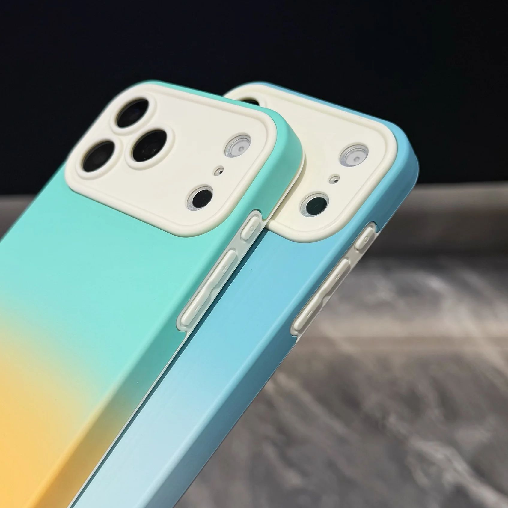 เคสกันกระแทกแบบไล่สีด้าน ป้องก - Gradient Color Case บทวิจารณ์และราคา